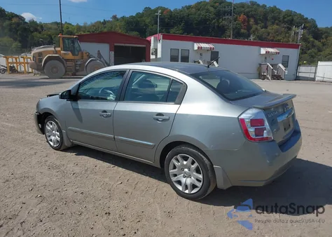 2012 Nissan Sentra 2.0 S z USA, uszkodzony, nr VIN 3N1AB6AP2CL768067